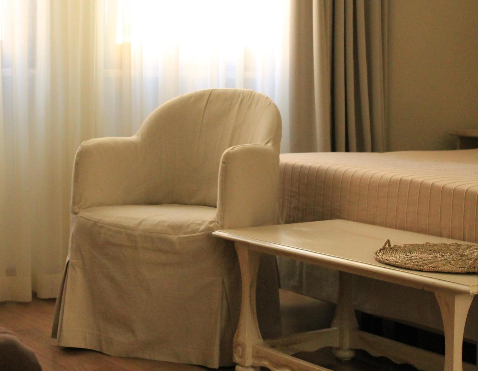 Hotel Touring Livorno Bagian luar foto