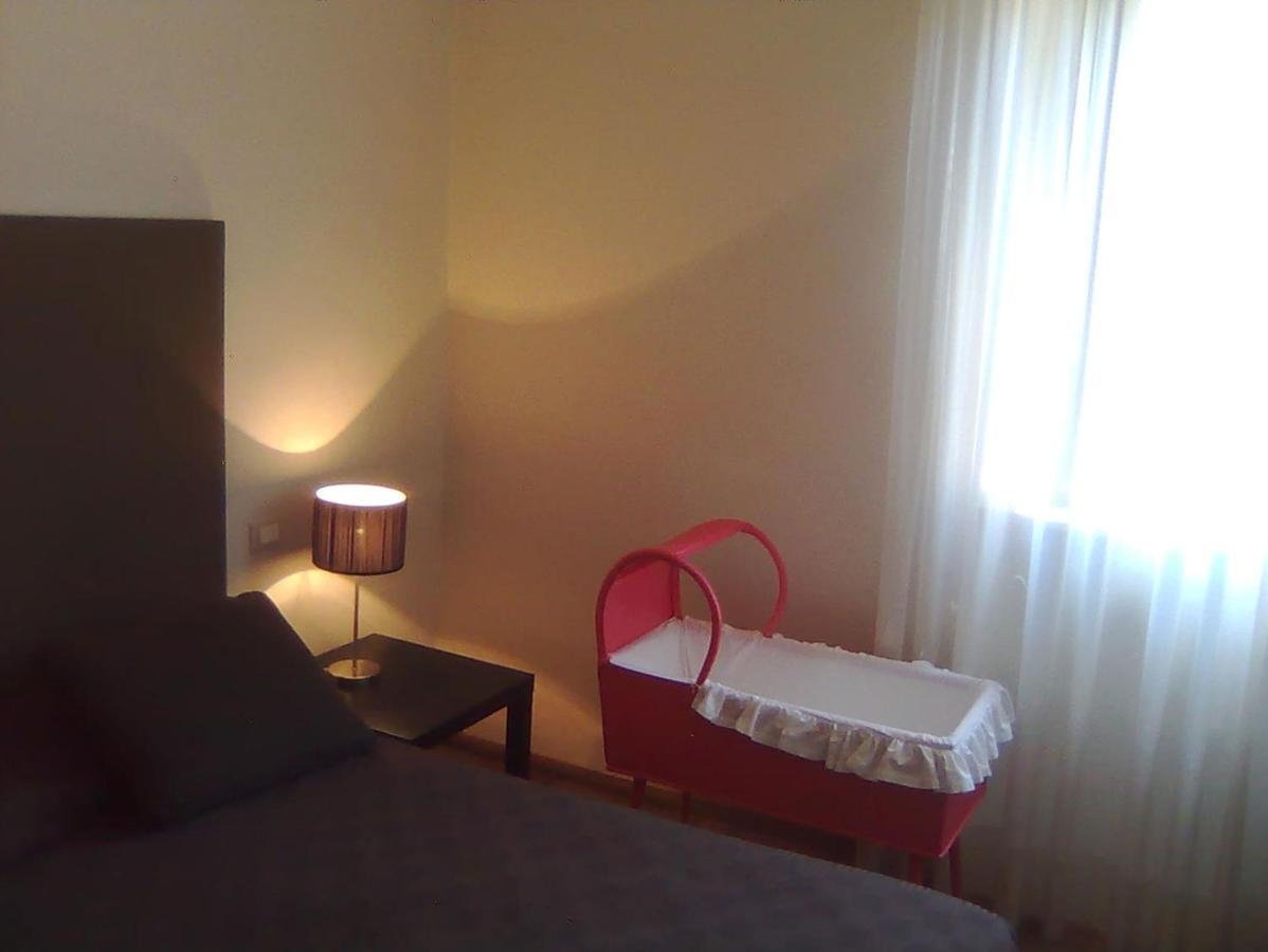 Hotel Touring Livorno Ruang foto